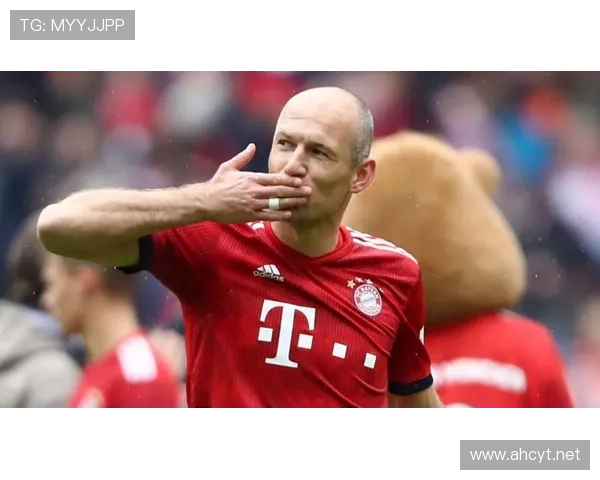 萨卡与亚马尔：英西边锋天才的战术定位与发展路径对比