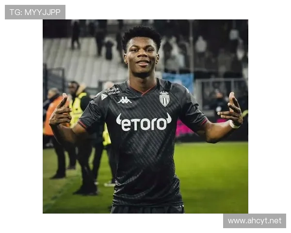 奥雷利安·楚阿梅尼：欧冠+西甲双冠加冕，荣誉突破解析