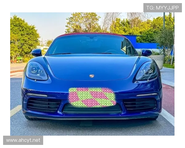 卢玉菲训练完顺手买了辆保时捷，说当零花钱