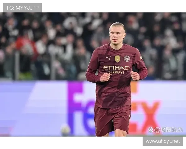 哈兰德今天又在豪车里开会，这生活比电视剧都精彩！