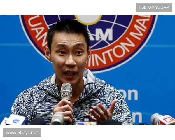 李宗伟下场第一件事不是休息，是换套比我房租还贵的衣服