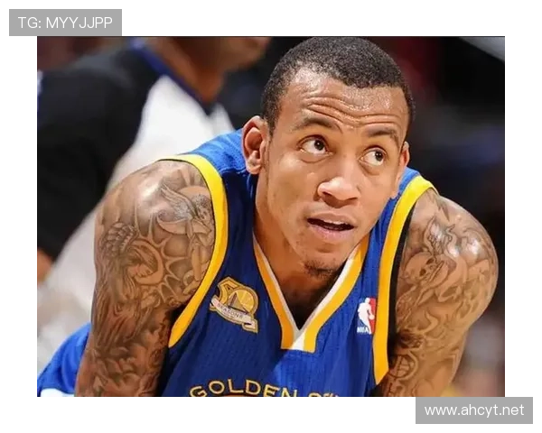 蒙塔·埃利斯无球跑动撕裂防线，高效输出改变比赛节奏