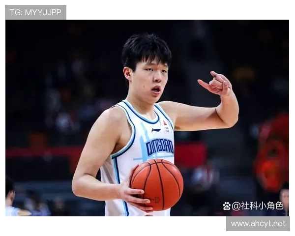 杨瀚森突破造犯规效率提升，内线对抗中明显优势显现